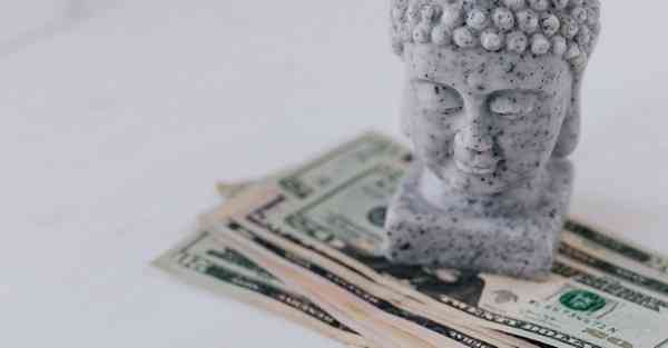 大数据包含设备数据的行业文章