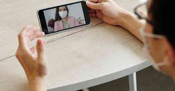 人工智能女声机器人：将科技与人性融合的未来