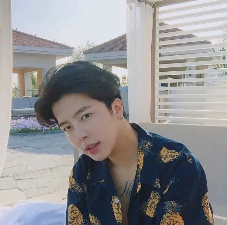 夏侯海强萍