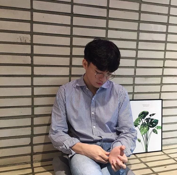 尉迟刚榕岚