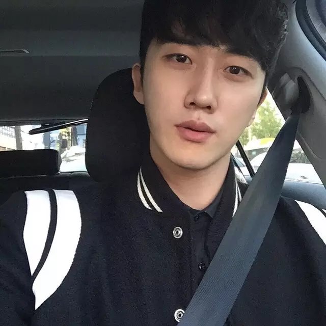 孔秋弘淑
