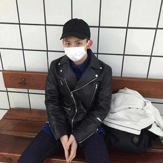 符生功燕