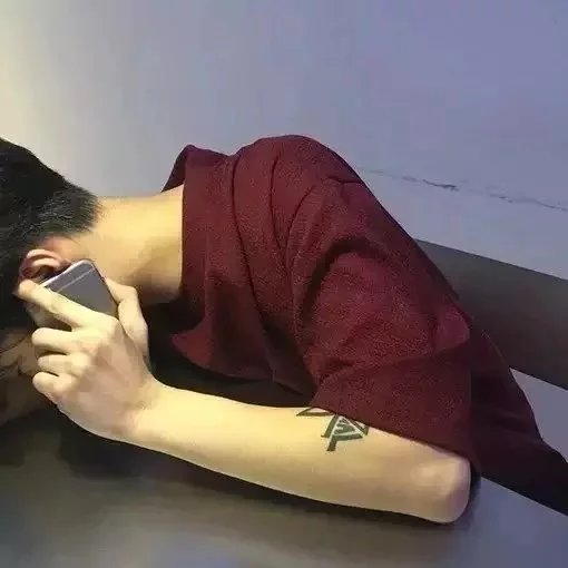 缪豪艳伯